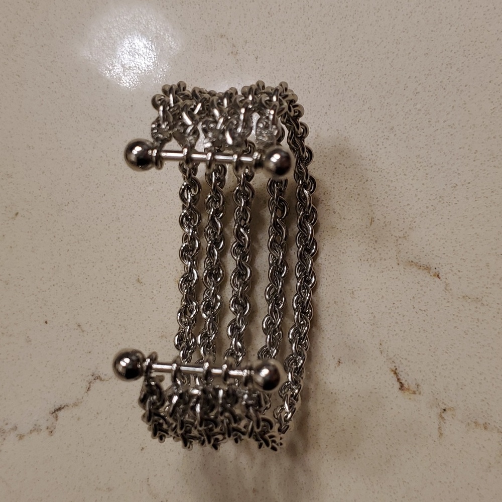 Cuff bracelet, silver with 5 band cuffs all connected - Picture 7 of 7